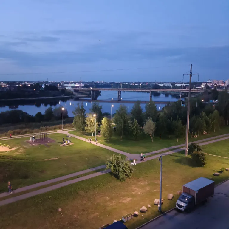 Комфортная квартира на берегу Великой