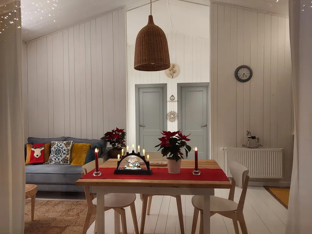 Дом в лесу рядом с музеем-усадьбой Поленово