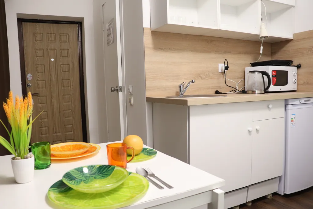 Удобная студия с большой кроватью у станции МЦД-4 Железнодорожная