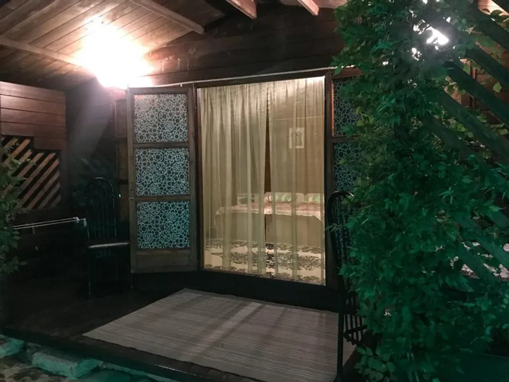 Коттедж Уютный гостевой дом среди гор в 100м от моря — Зубова Щель