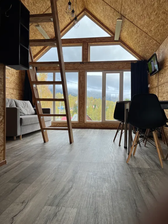 Коттедж Гостевой дом — Шерегеш