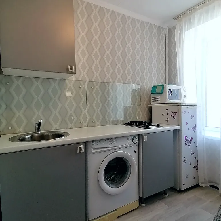 Уютная однокомнатная квартира в центре города ВДВ и ФСИН