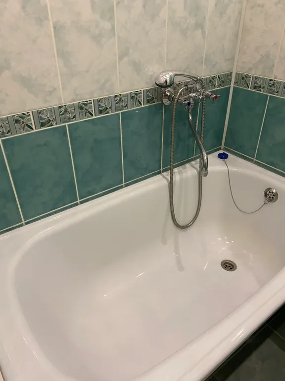 Квартира 3-комнатная квартира — Гатчина