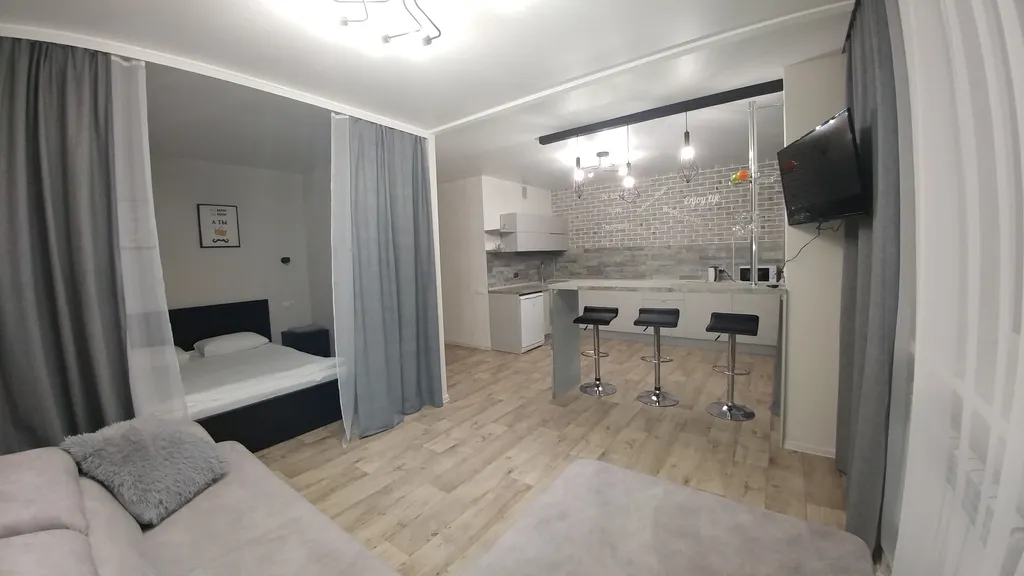 Комфортабельная квартира-студия в стиле лофт — аренда посуточно в Ульяновск