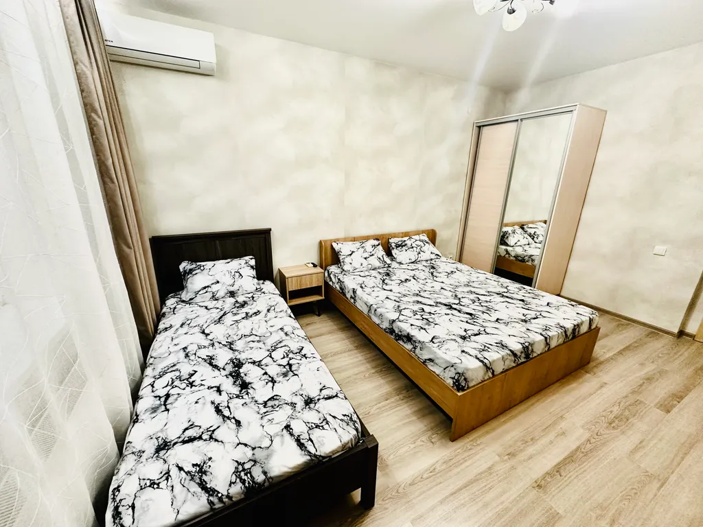 Квартира Двухкомнатная квартира с видом на стадион и город — Краснодар