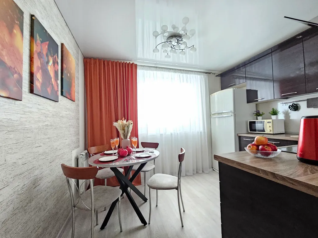 Апартамент Живи Уютно