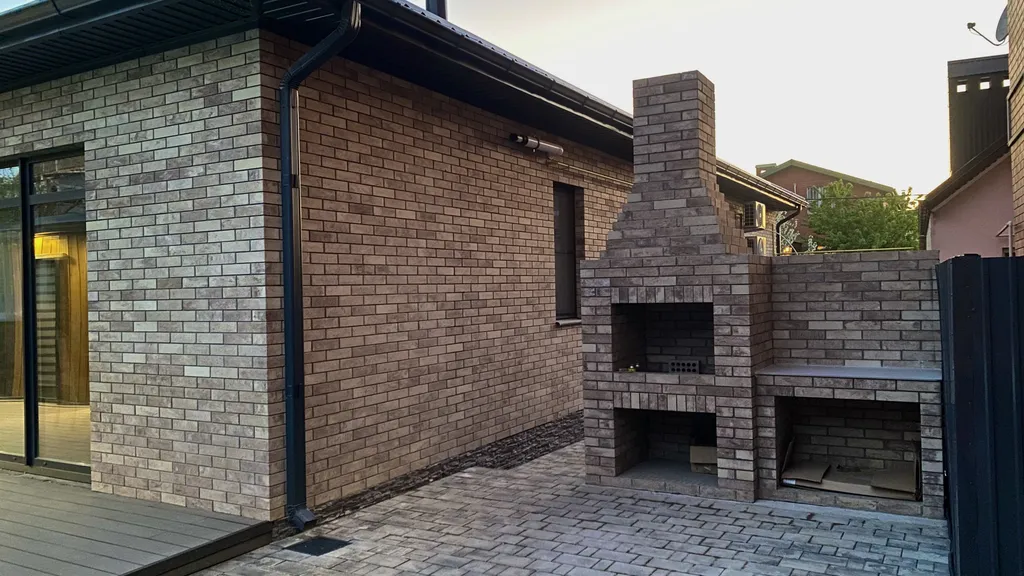 Уникальный дом с бассейном и баней