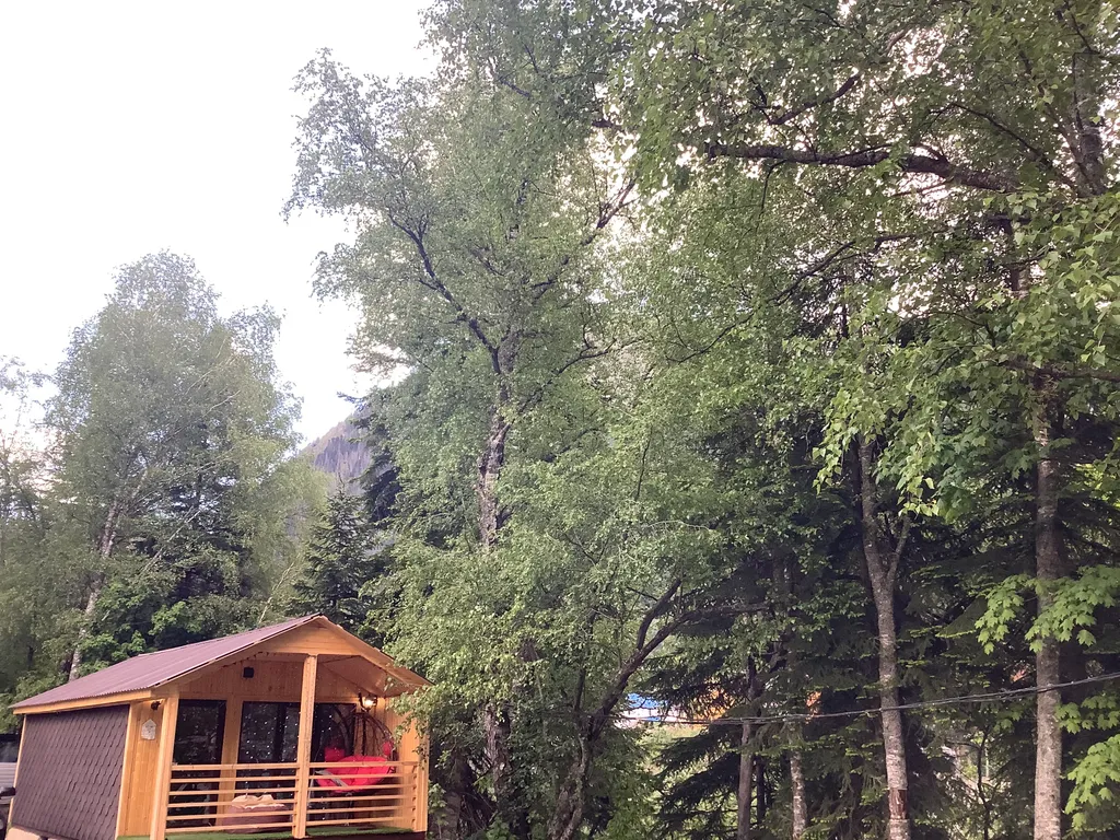 8-комнатный Дом