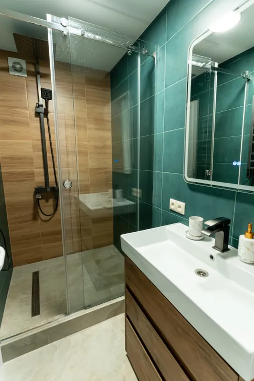 Яркая квартира в ЖК Горная сказка