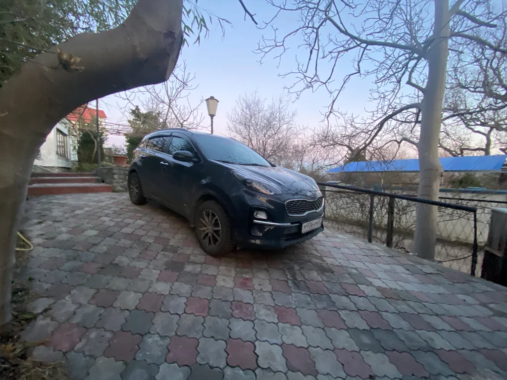 Отдельностоящий домик с беседкой