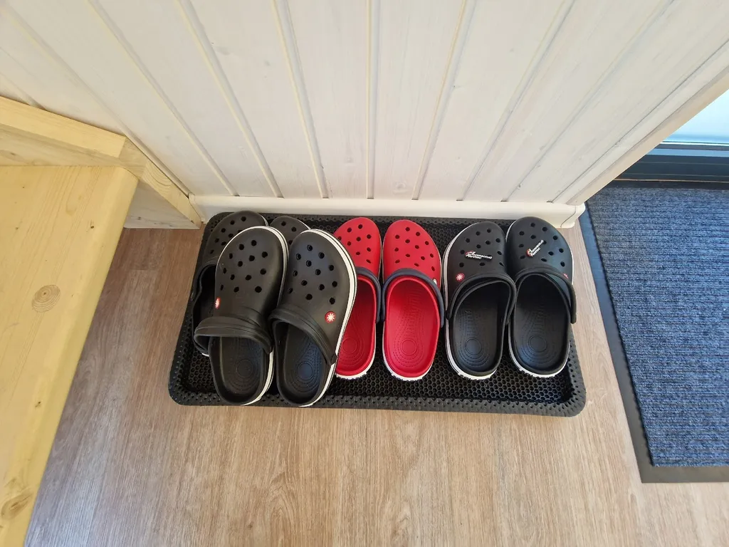 Двухуровневый коттедж Тенерифе с террасой