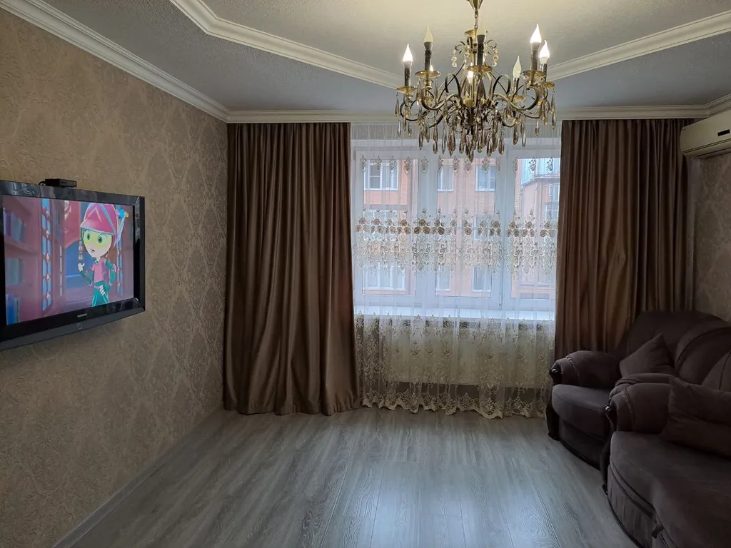 3-комнатная Квартира — аренда посуточно в Владикавказ