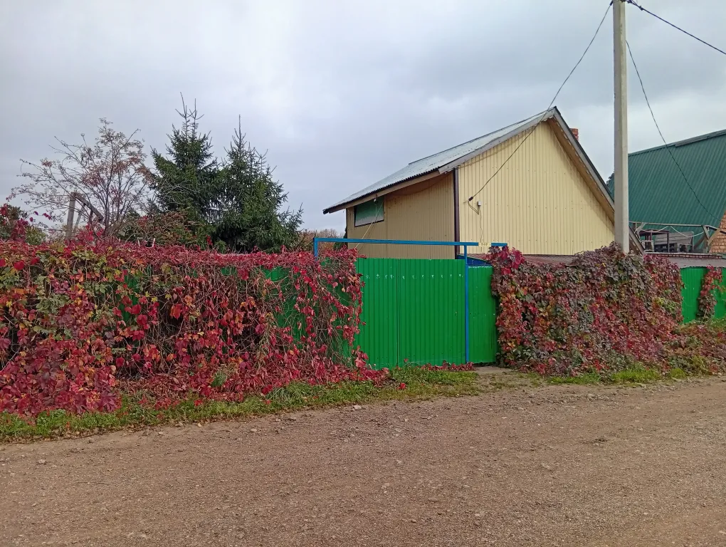 База East-anglia на теплом озере