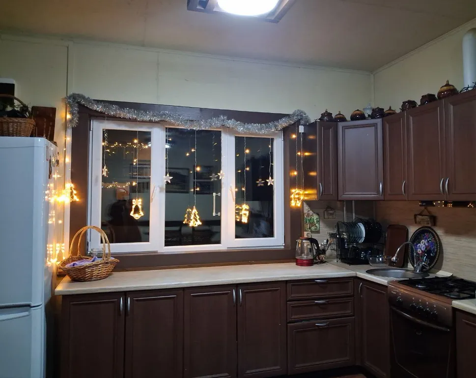 Дом с сауной на дровах, беседкой и мангальной зоной, фотозона