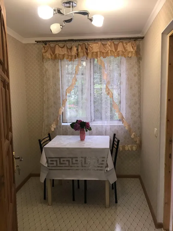 Квартира Комната — Гагра