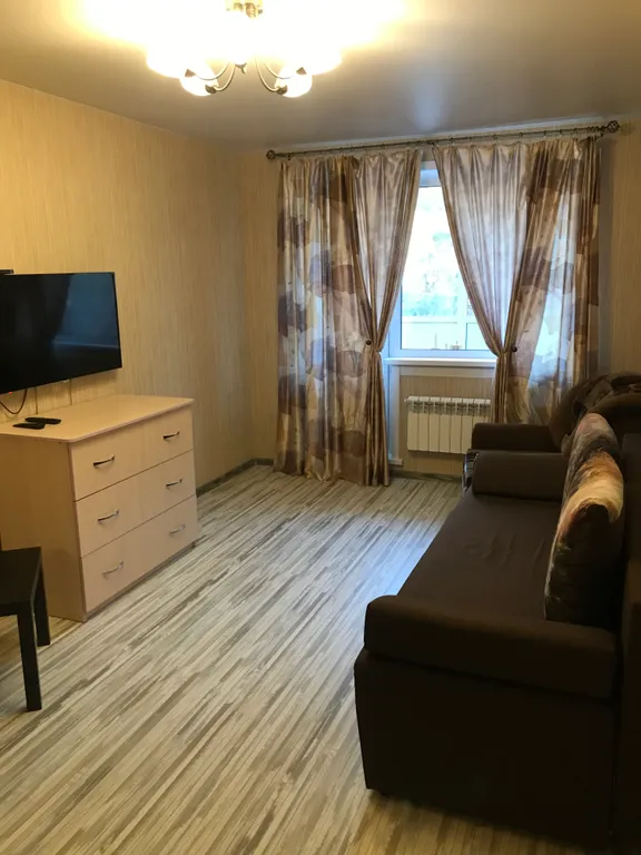 Квартира у клиники Мешалкина