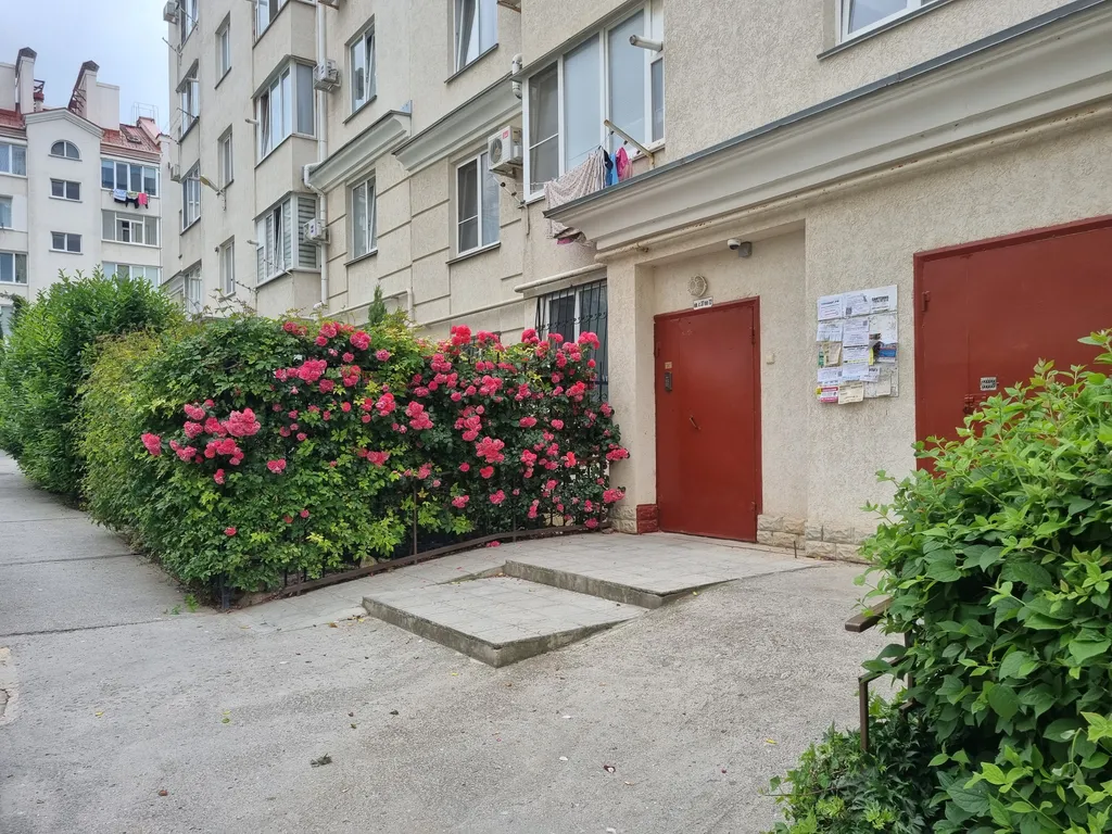 Квартира 1-комнатная Квартира — Севастополь