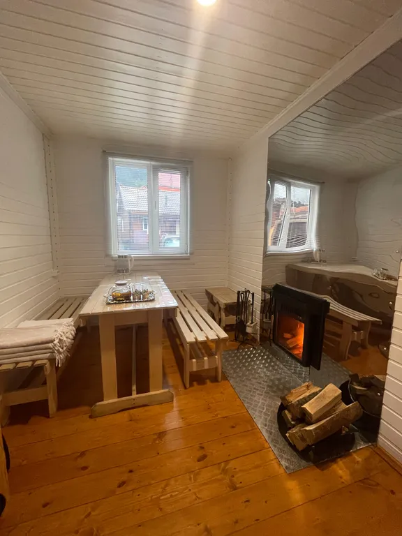 Уютный двухкомнатный домик в Домбае, в гостинице «МЕЧТА»