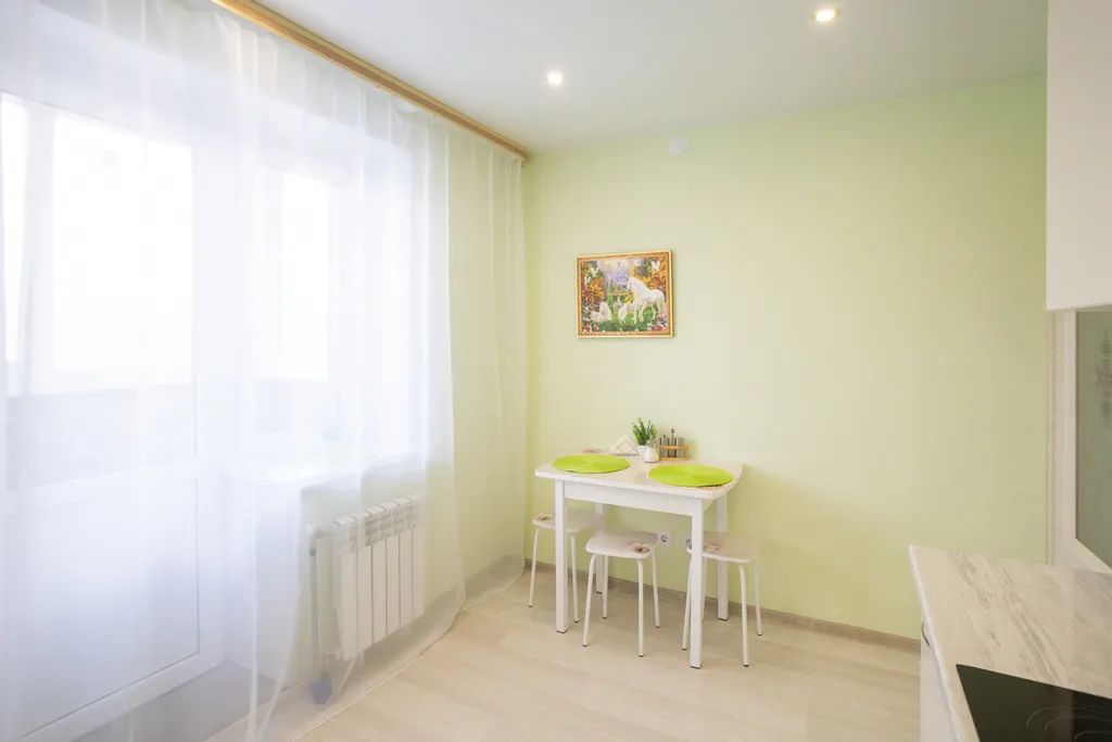 Уютная и чистая квартира рядом с ТЦ РИО, 2 кровати.