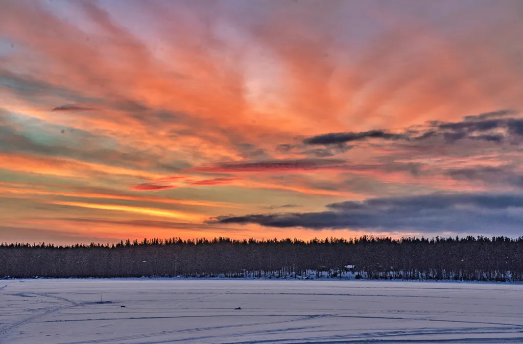 Уютный дом со всеми удобствами на берегу озера Верхнее Куйто