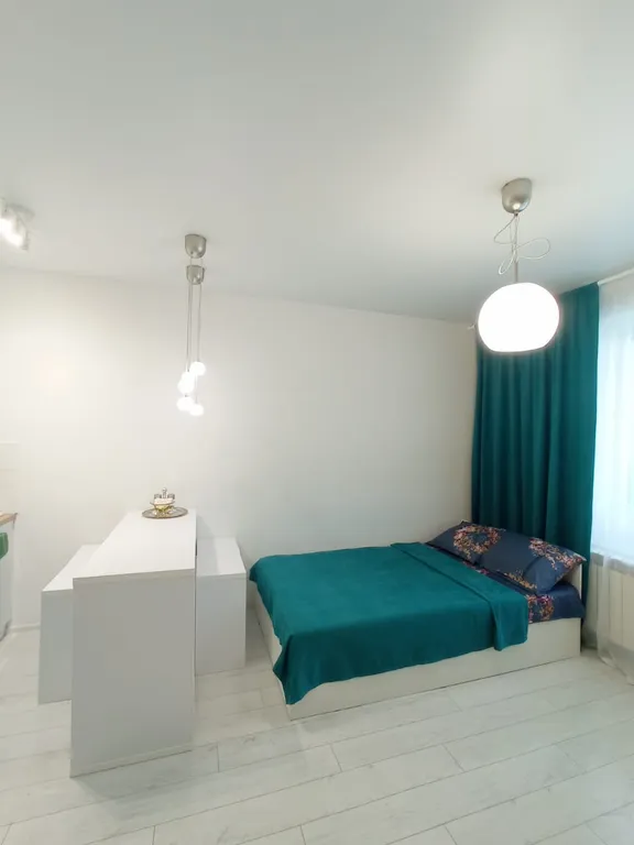 Студия в скандинавском стиле .