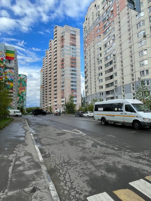 Студия с ванной и с панорамным видом Москвы