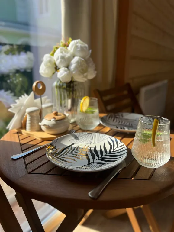 Дом для двоих с ванной и джакузи