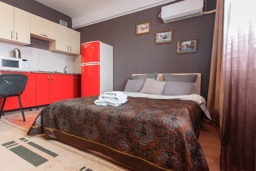 Квартира Уютная студия в ЖК Бастау — аренда посуточно в Алматы