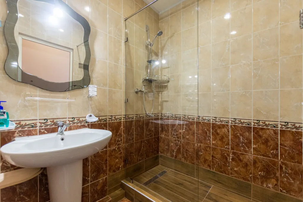 2х комнатные апартаменты в 200 метрах от моря в центое Алушты