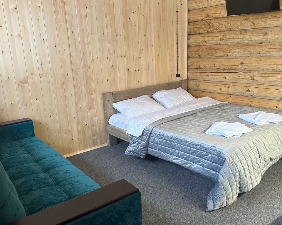 Апартаменты зеленые