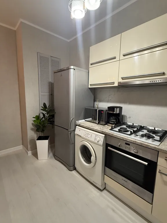 Квартира 2-х комнатная квартира в центре — Зеленоградск