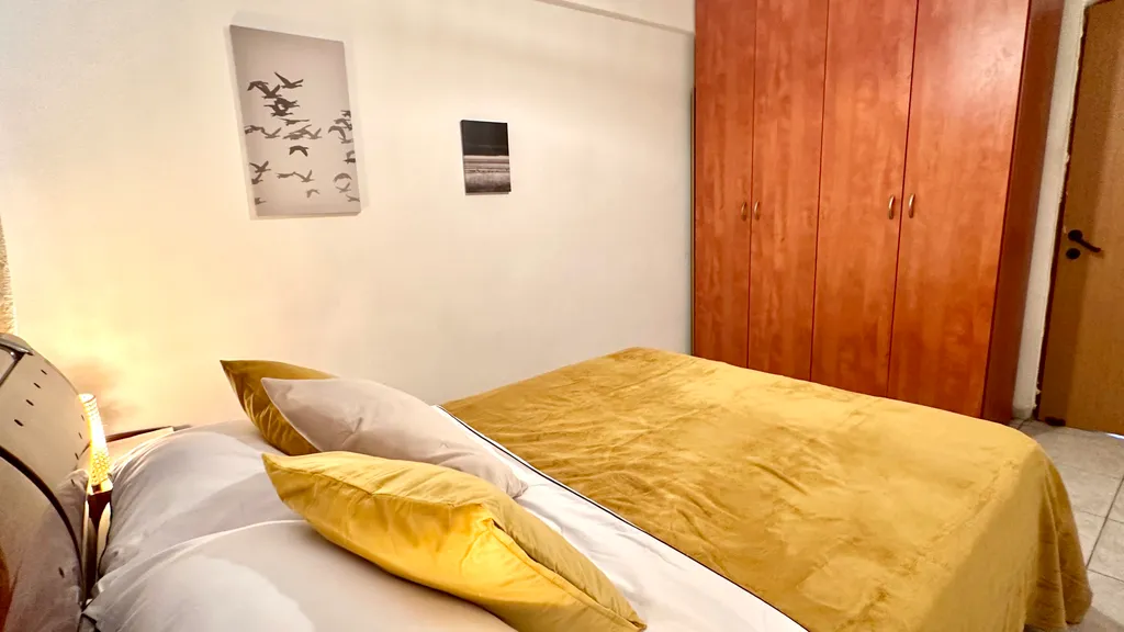 Потрясающие 2-комнатные апартаменты на берегу моря