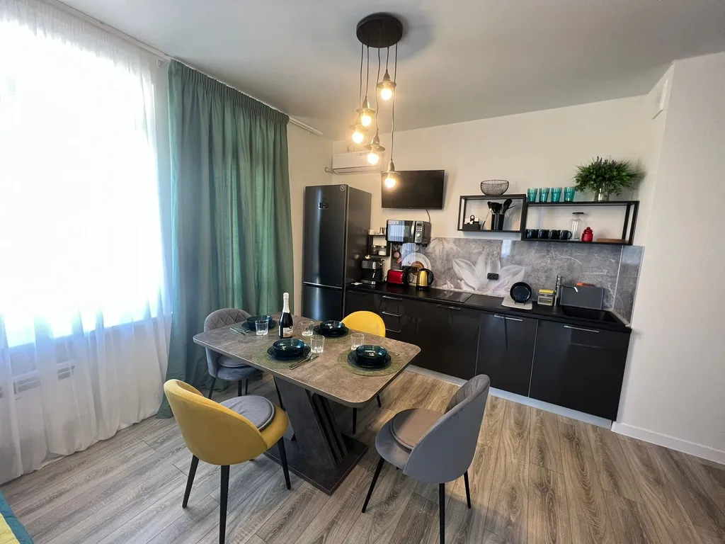 41 Евротри с бассейном на 5 человек