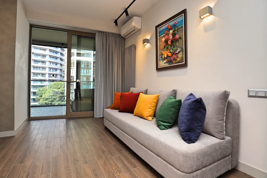 Апартаменты с дизайнерским ремонтом в жк Зазеркалье