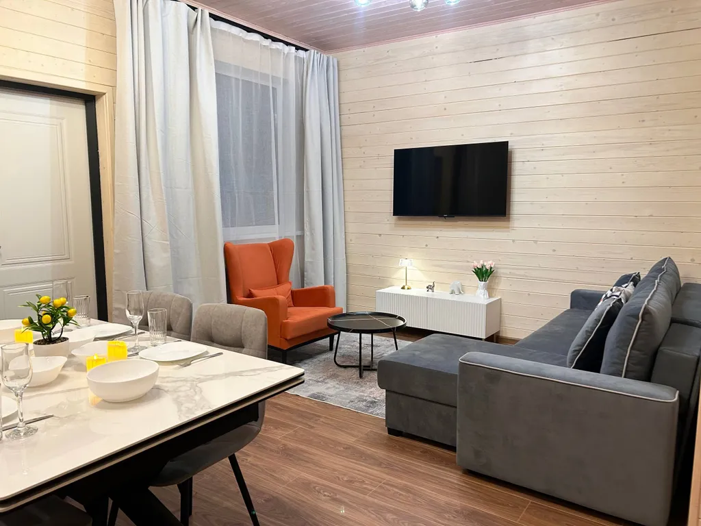 Коттедж Дом с собственным сосновым лесом недалеко от поселка Сосново — аренда посуточно в Сосново