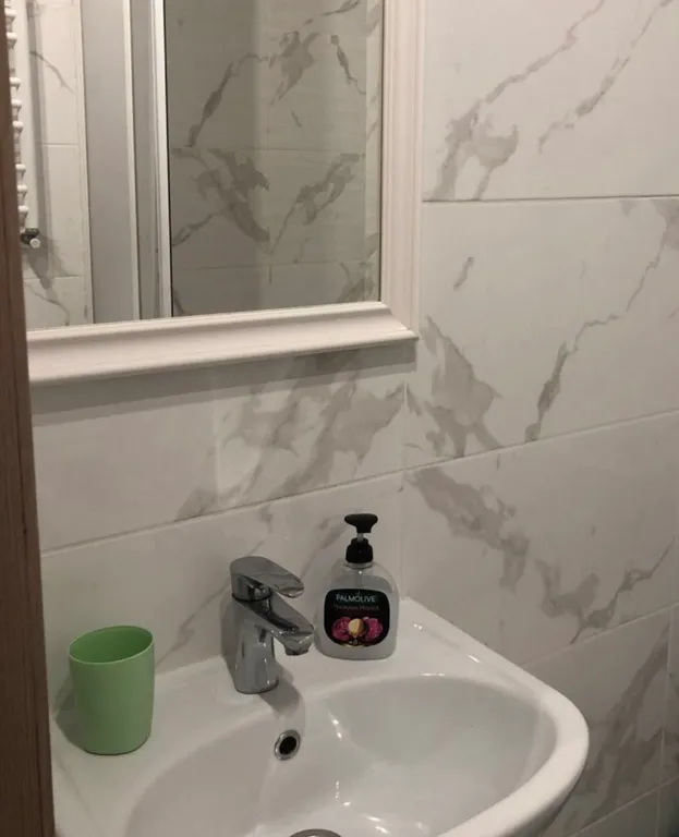 Уютная квартира у озера с видом на лес