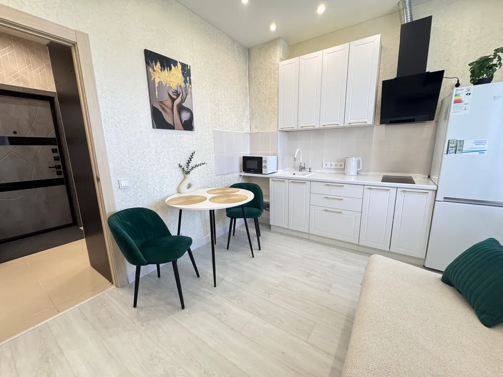 Современная квартирка рядом с ТЦ Аура