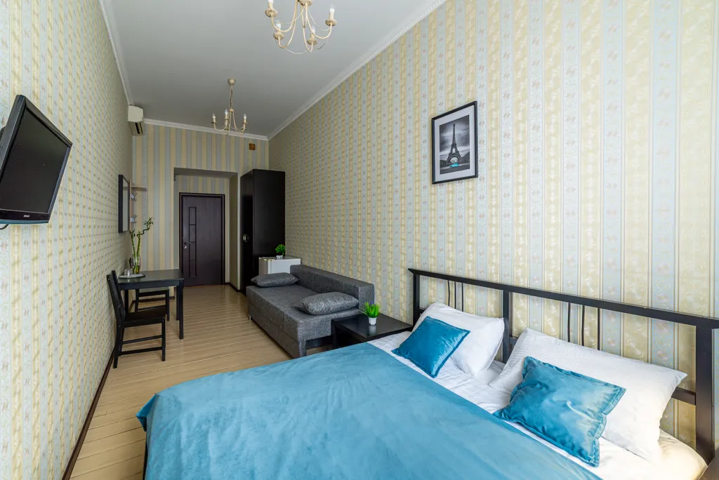 Квартира Квартира Эконом с 1 кроватью и диваном, с общей душевой комнатой — Санкт-Петербург