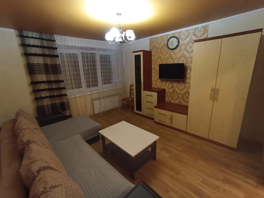 Квартира в центре города с шикарным видом на горы и пруд