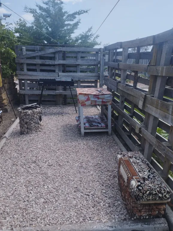 Уютный деревянный домик с удобствами