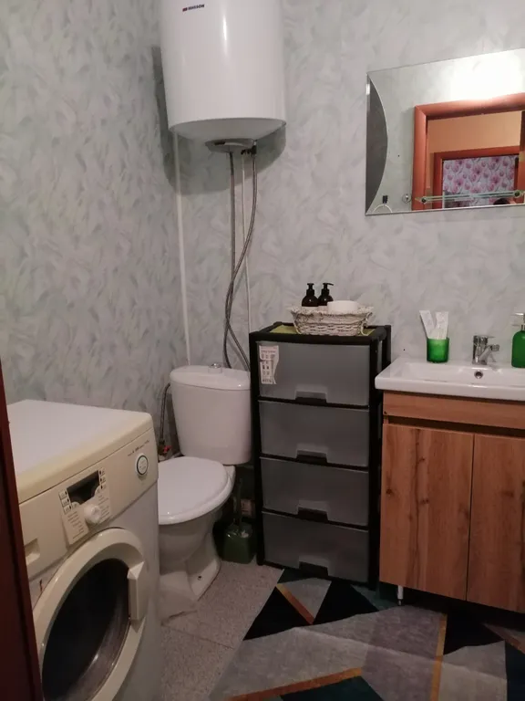 Апартаменты рядом с ТЦ Европа на Стаханова