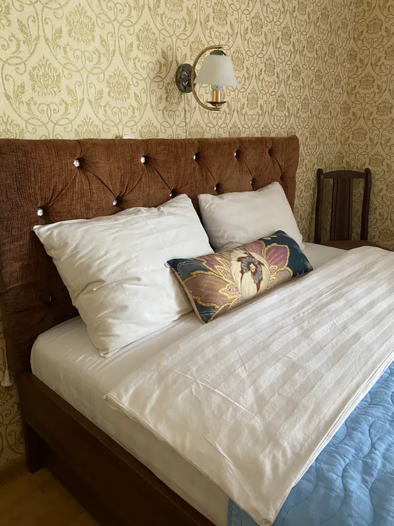 Просторная 3-комнатная квартира в центре. Новый ЖК. Установлен БОЙЛЕР.