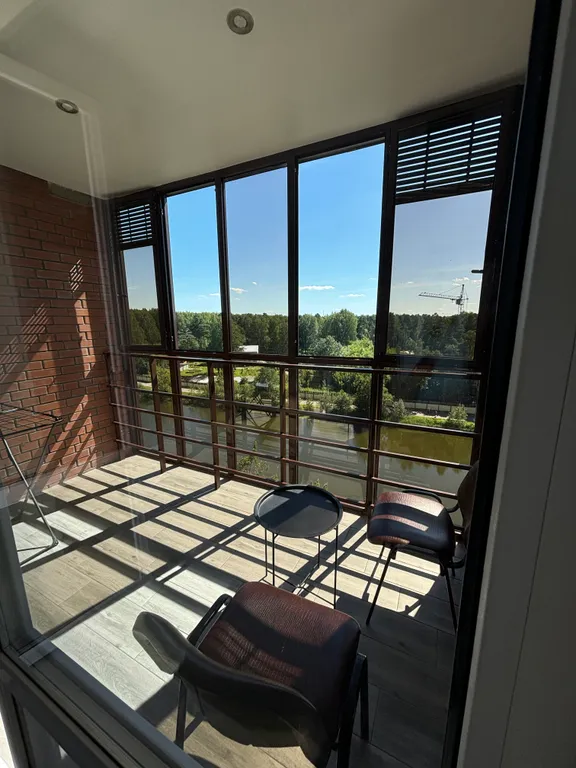 Квартира с видом на пруд и лес