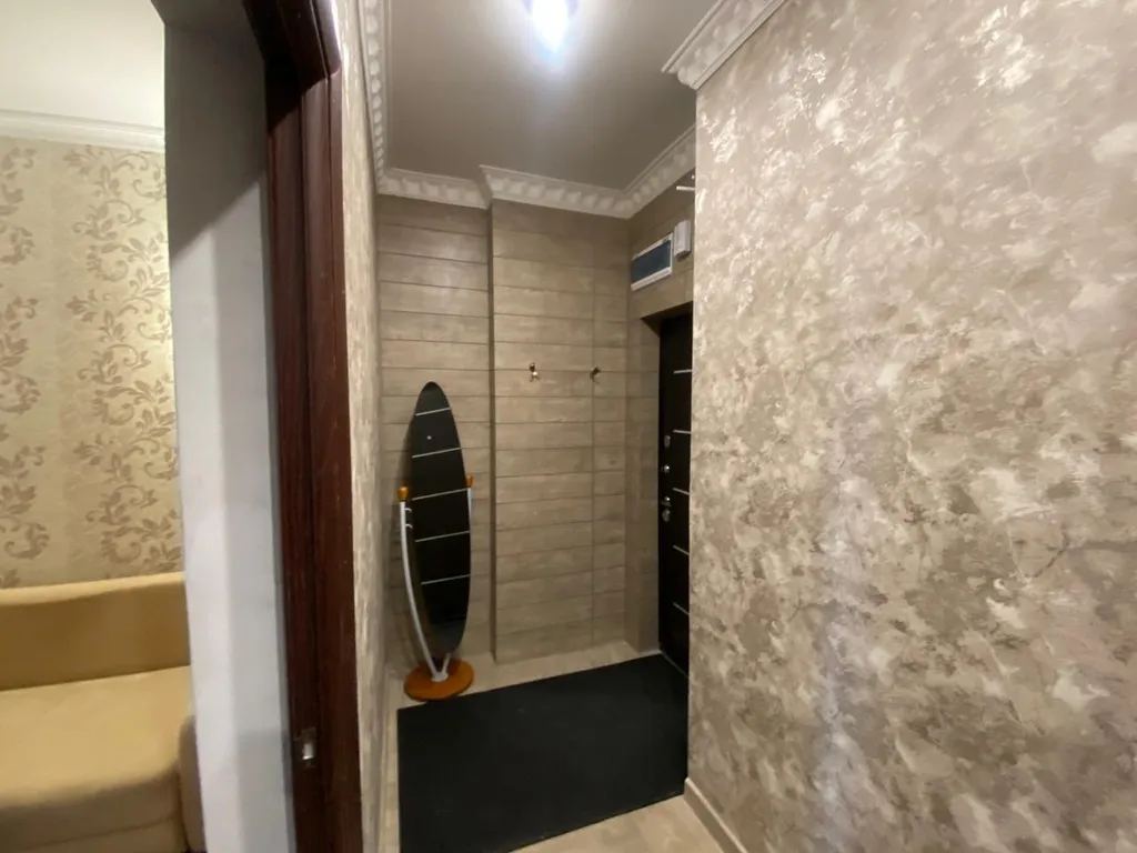 Евротрешка Луна, ЖК Белый Аист