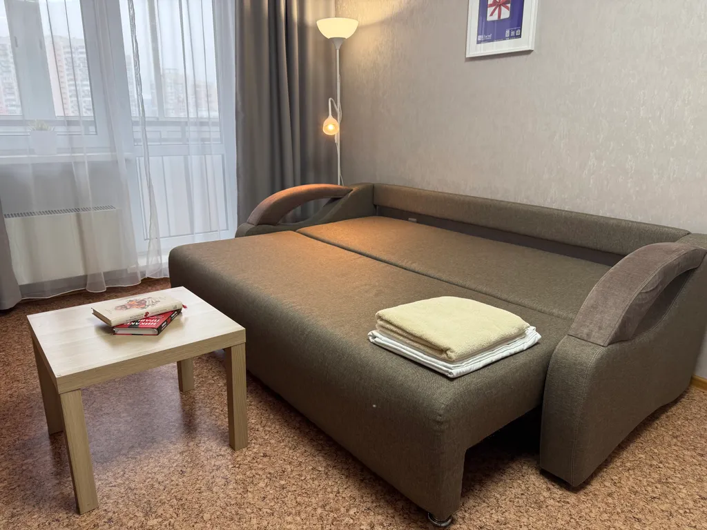 "В Гости!" на Пионерском 62 (1к квартира рядом с Ретро-Парк)