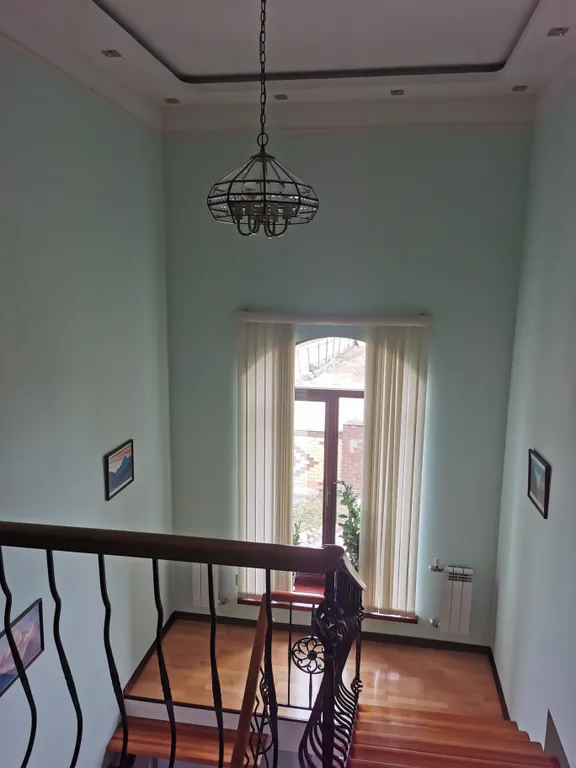 Коттедж с бассейном и сауной