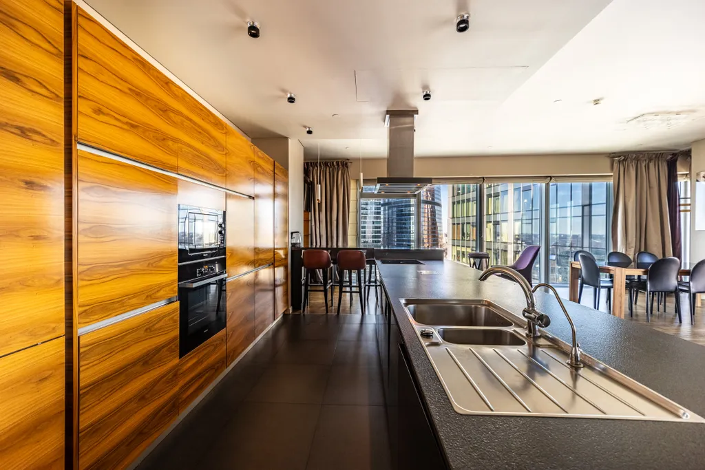 Golden Sky Disco 250м2