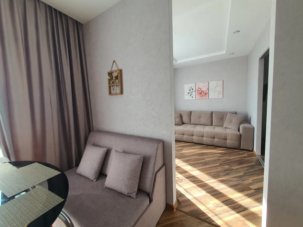 Апартамент в высотке