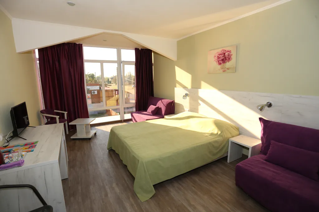 Квартира Семейная комната — аренда посуточно в Голубицкая