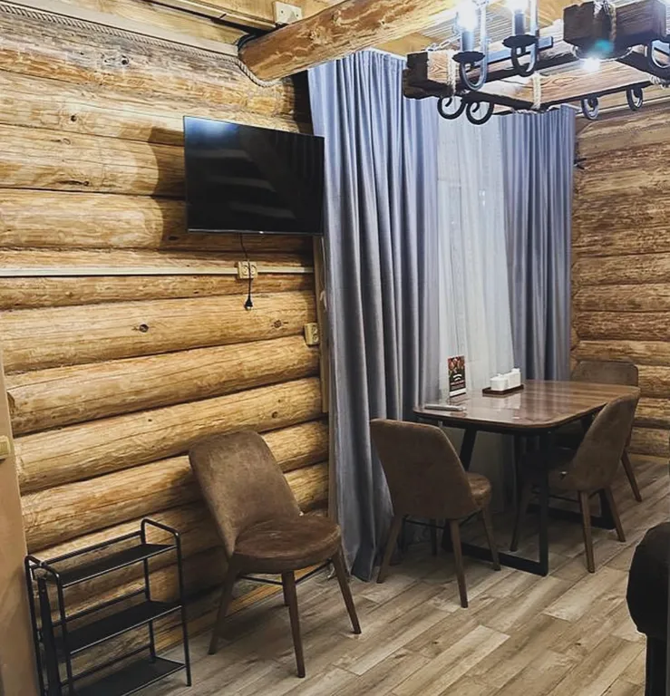 Уютный домик у подножия Эльбруса